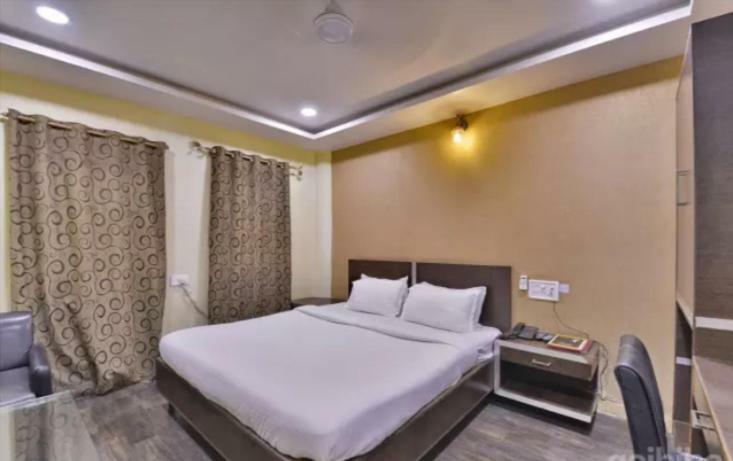 Hotel Puneet International Rāipur エクステリア 写真