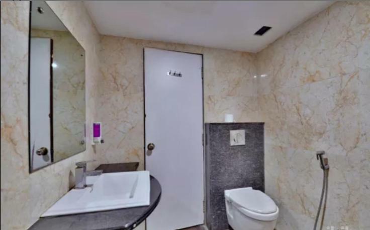 Hotel Puneet International Rāipur エクステリア 写真